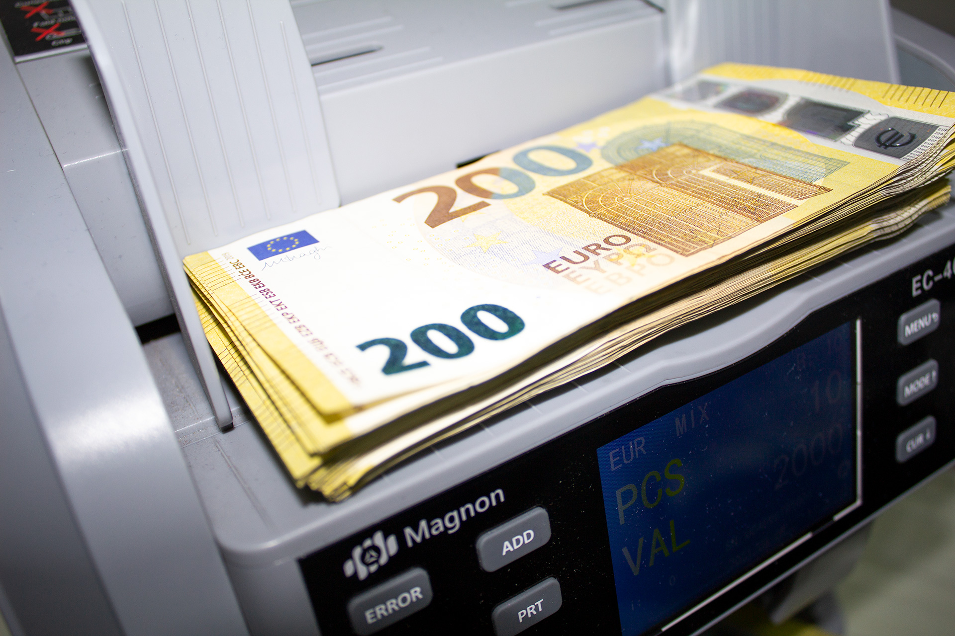euros Unicentro