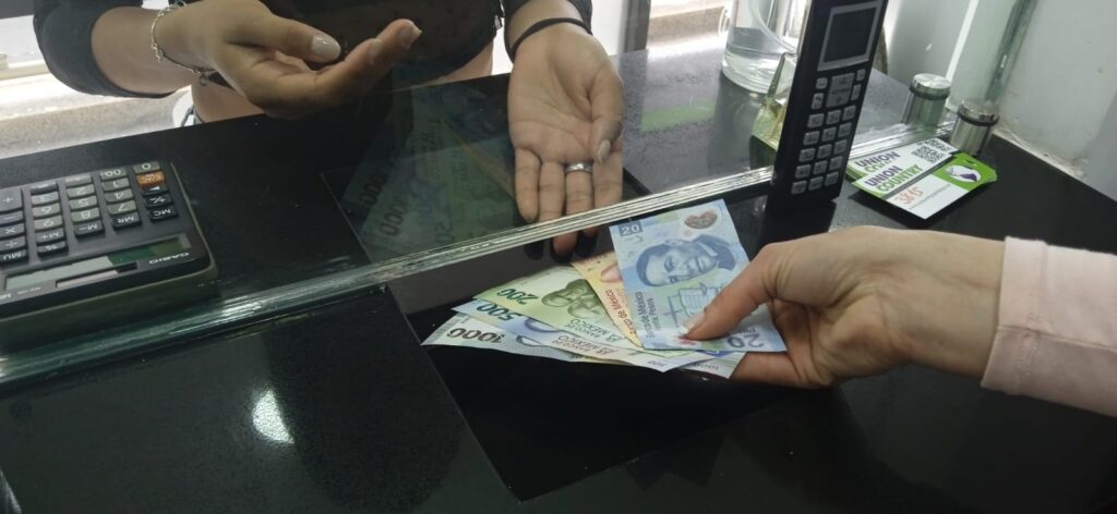 cambio peso mexicano